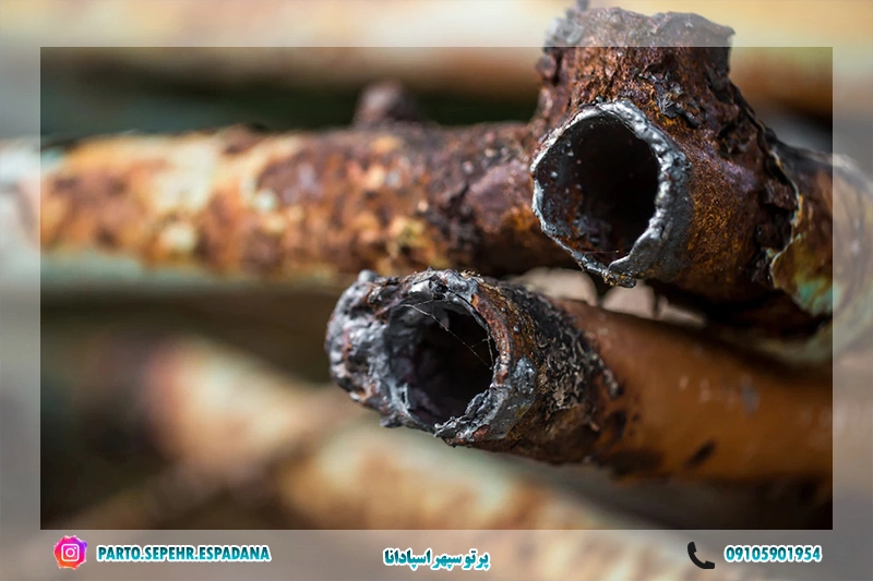 چگونه از خوردگی و زنگزدگی تجهیزات فلزی استخر جلوگیری کنیم؟ | خرید تجهیزات استخر اصفهان | پرتو سپهر اسپادانا